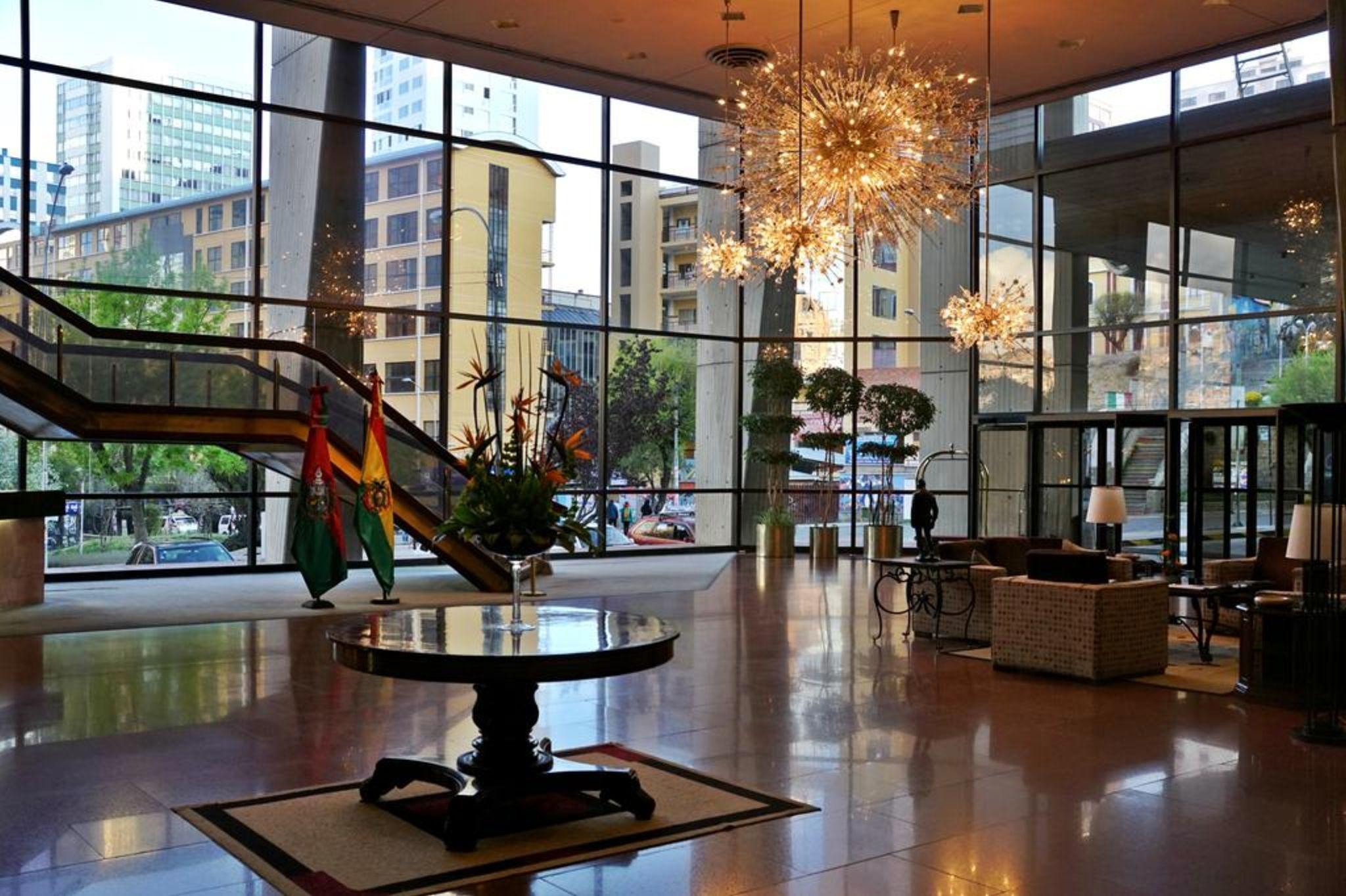 Real Plaza Hotel & Convention Center Ла Пас Екстериор снимка
